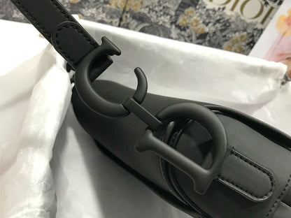 Bolsa Saddle Oblique Embroidery Black