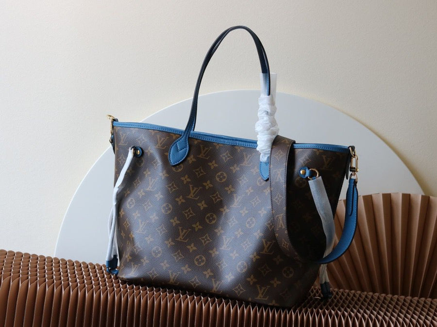 Bolsa Tote Couro Padrão Monograma Geométrico Azul Gaston com Alça Ajustável