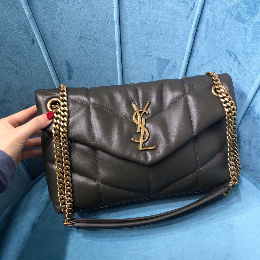 Bolsa Acolchoada Couro Preto Estruturada