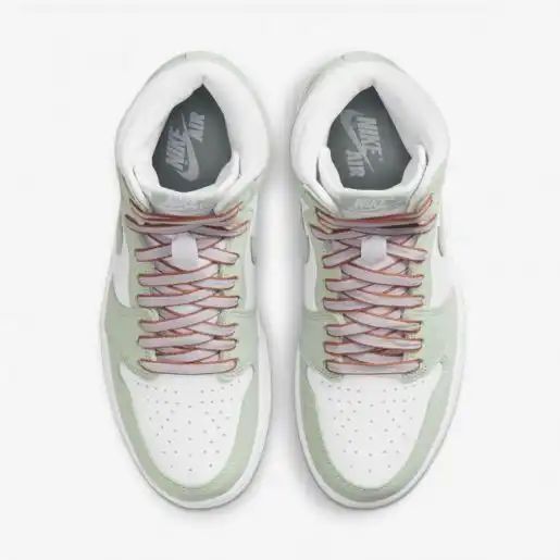 Air Jordan 1 Retro High OG Seafoam