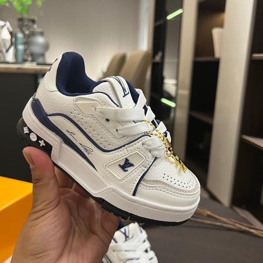Trainer 54 LV Blue and White Infantil