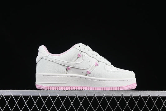 Nike Air Force 1 Low Valentine's Day - vista lateral