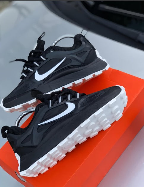 Tênis Runner Malha Branco Detalhe Cinza Solado Air