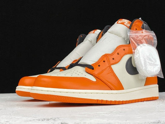 Air Jordan 1 High Reverse Shattered Backboard - vista traseira
