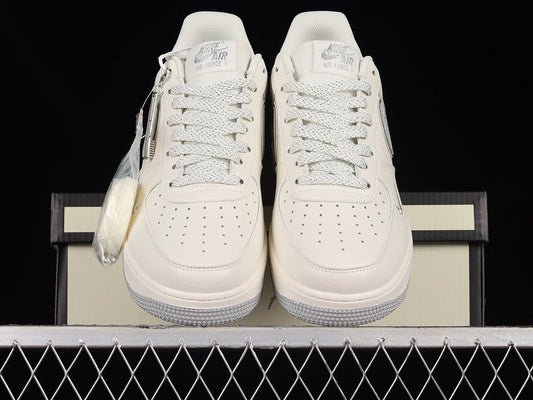 AIR FORCE 1 LOW 07 KEEP FRESH BEIGE/LIGHT GREY/SILVER - vista traseira