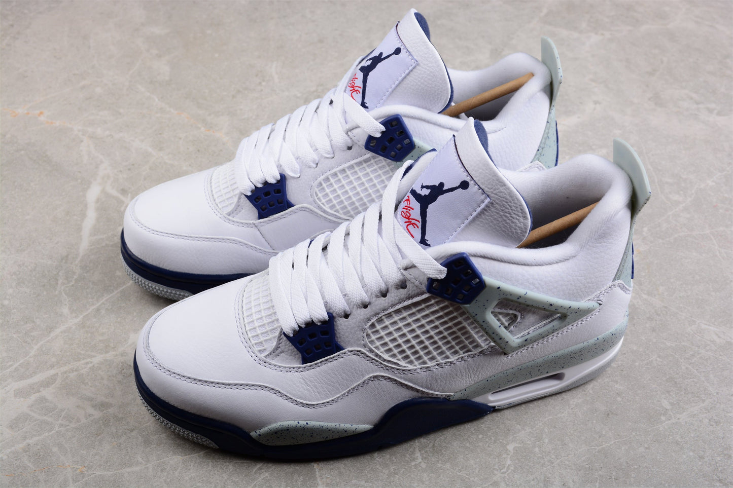 Air Jordan 4 Retro "Midnight Navy"