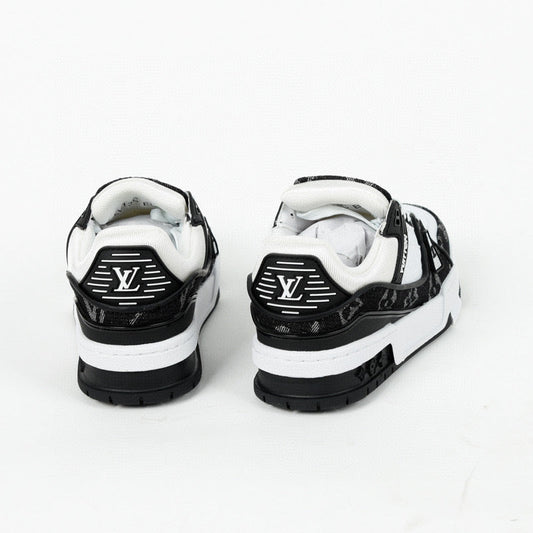 Trainer LV Black Infantil