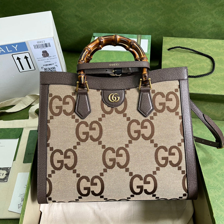 Bolsa Tote Couro Camel Letras Entrelaçadas Pequena