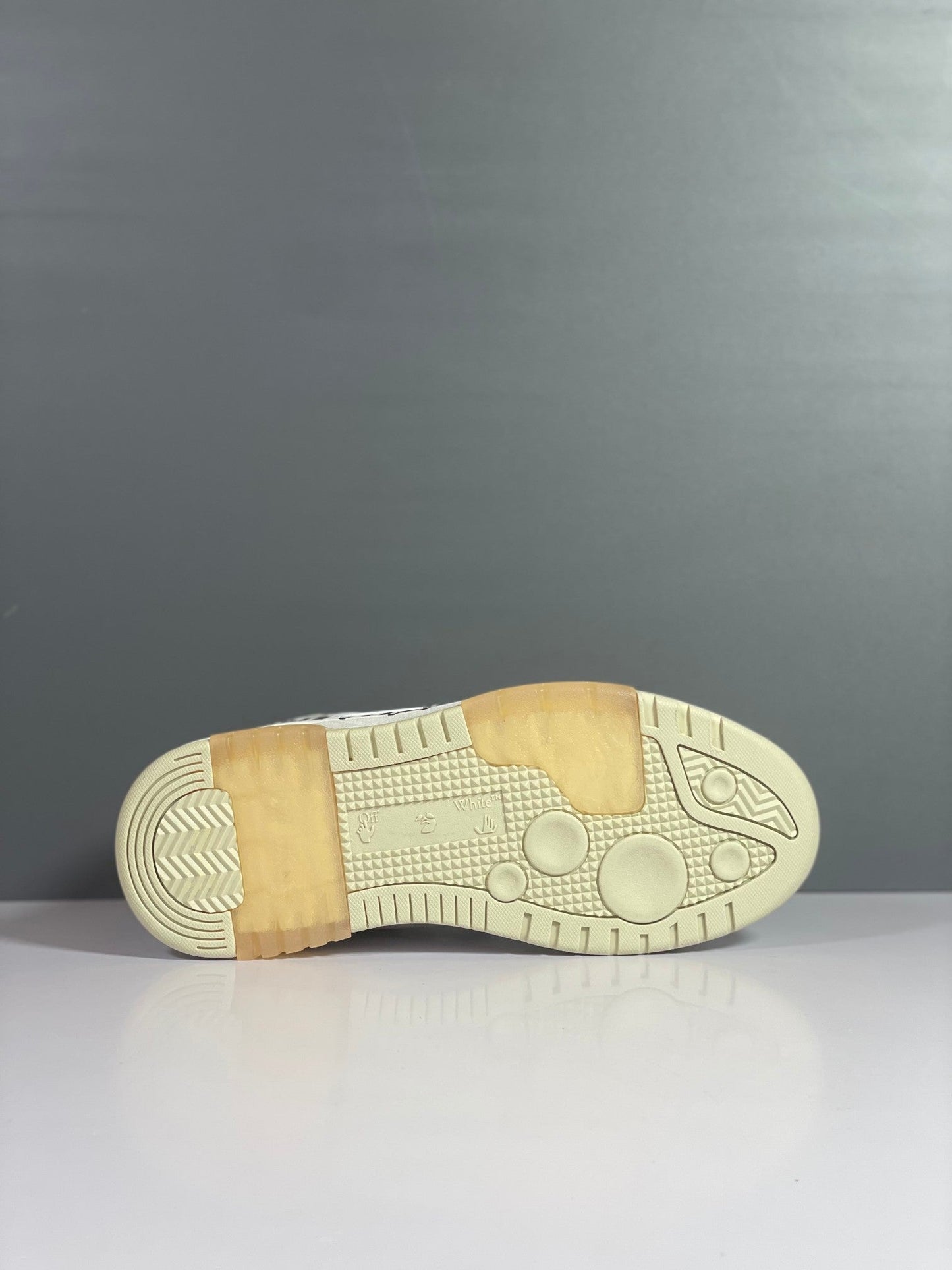 Off-White Out Of Office White