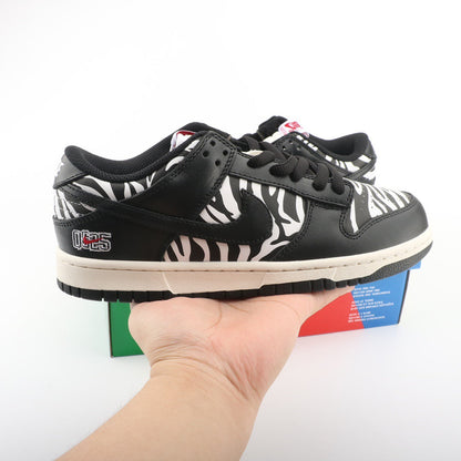 Nike Dunk Low Quartersnacks Zebra