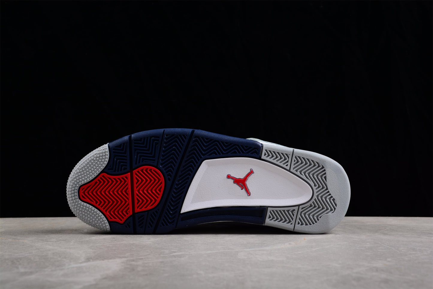 Air Jordan 4 Retro "Midnight Navy"