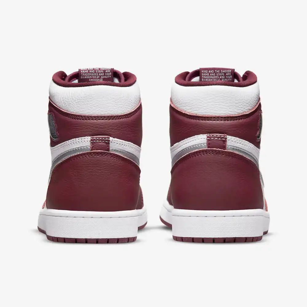 Air Jordan 1 Retro High Bordeaux