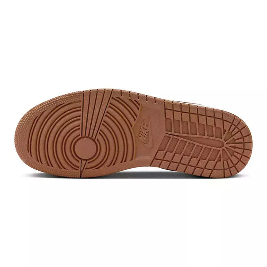 Air Jordan 1 Low SE Legend Medium Brown - vista traseira