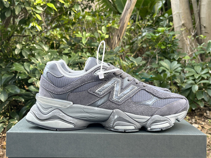 Tênis Runner Malha Cinza Magnet Solado Estruturado