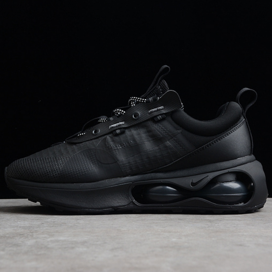 Tênis Runner Malha Preto Solado Air
