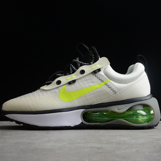 Tênis Runner Malha Branco com Detalhe Neon Amarelo