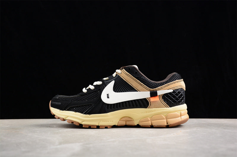 Tênis Runner Malha Branco Detalhe Preto e Amarelo
