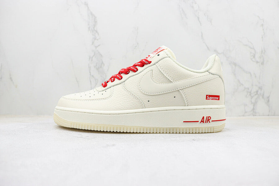 Tênis Couro Cano Baixo Branco com Detalhe Vermelho