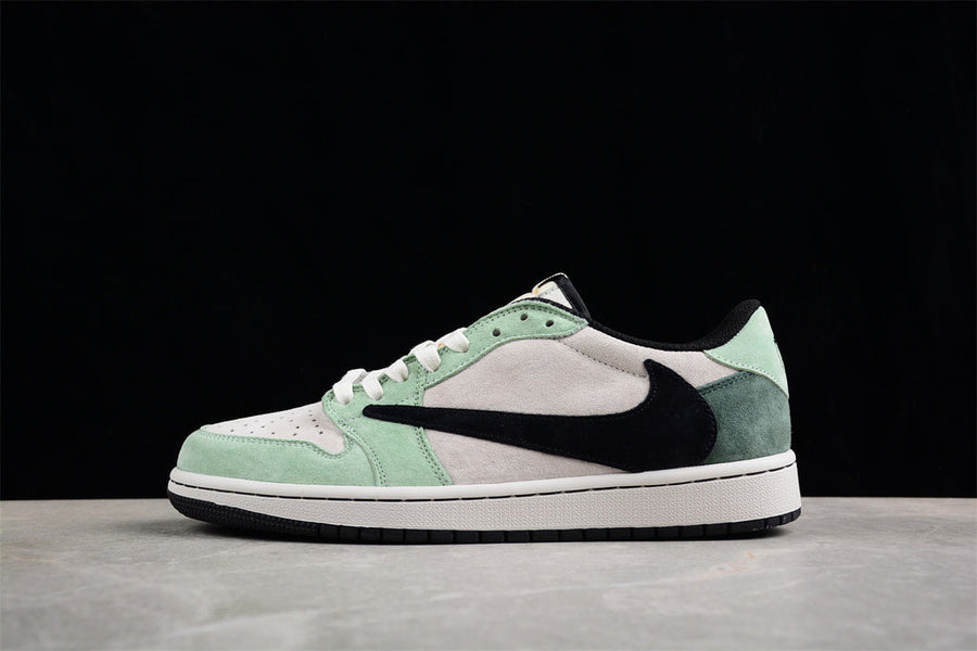 Tênis Cano Baixo Couro Verde Branco e Preto